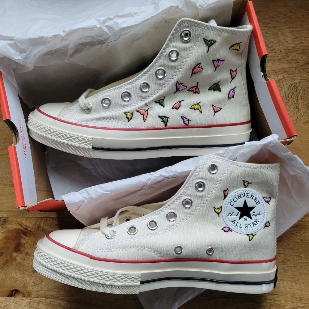 Brand New Embroidery Classic High Top Converse, Chuck Taylor